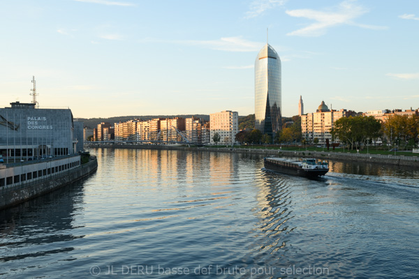 tour des finances à Liège